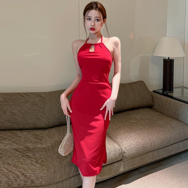 홍콩식 달콤매운 심플 홀터넥 드레스 고급 백 미디 오픈 클럽 원피스